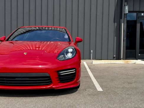 Used 2016 Porsche Panamera GTS AWD/4WD image 14