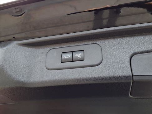 Certified 2025 Toyota Grand Highlander AWD image 8