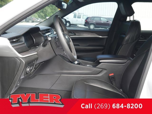 Used 2024 Jeep Grand Cherokee Limited 4xe AWD/4WD image 35