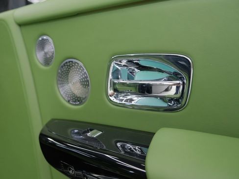 Used 2023 Rolls-Royce Phantom Sedan w/ The Phantom Package image 66