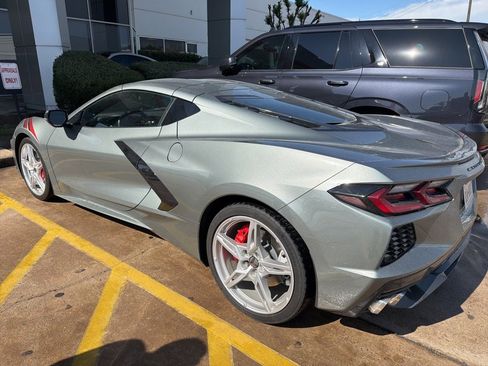 Used 2022 Chevrolet Corvette Stingray Coupe w/ 1LT image 4