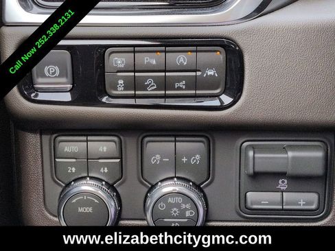 New 2026 GMC Yukon XL Elevation w/ Elevation Premium Package AWD/4WD image 27