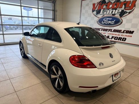 Used 2013 Volkswagen Beetle 2.0T image 7