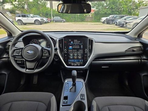 Used 2025 Subaru Crosstrek 2.0i Premium AWD/4WD image 24