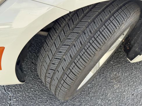 Used 2015 BMW 428i Convertible image 18