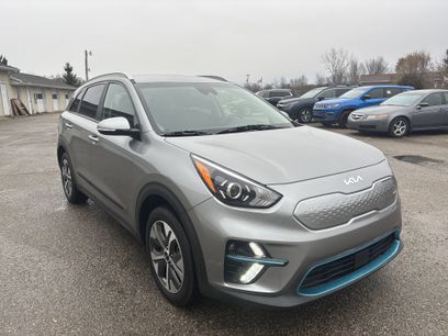 Used 2022 Kia Niro EX w/ Cold Weather Package