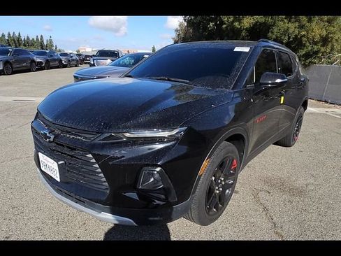 Used 2022 Chevrolet Blazer LT w/ Redline Edition FWD image 3