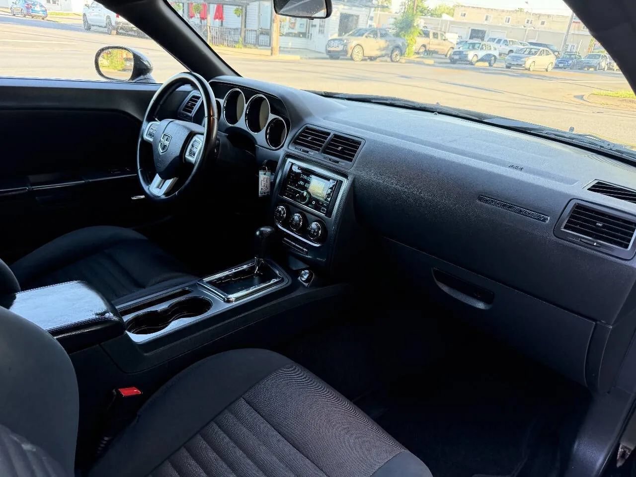 Used 2013 Dodge Challenger SXT RWD image 29