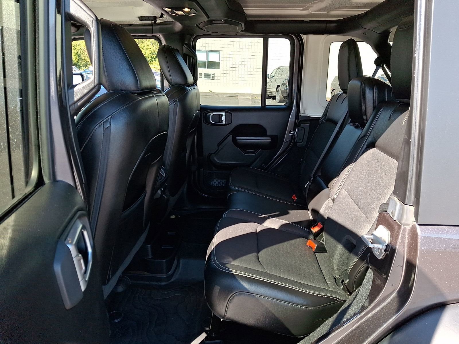 Used 2020 Jeep Wrangler Unlimited Sport AWD/4WD image 11