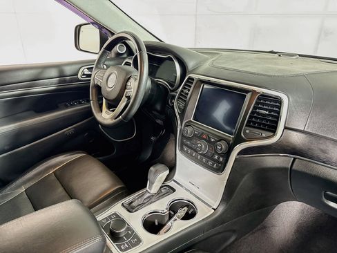 Used 2018 Jeep Grand Cherokee Summit w/ Platinum Series Group AWD/4WD image 30