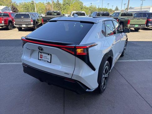 Certified 2023 Toyota bZ4X AWD w/ Weather Package image 8