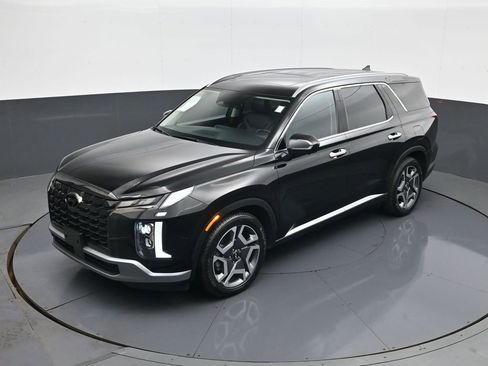 Used 2023 Hyundai Palisade SEL FWD image 14