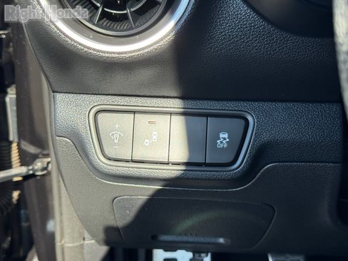 Used 2022 Kia Forte GT image 19