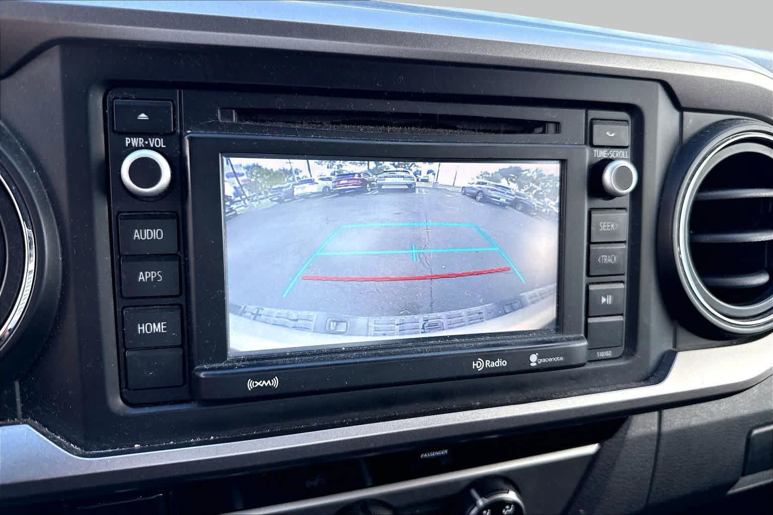 Used 2017 Toyota Tacoma SR5 RWD image 23