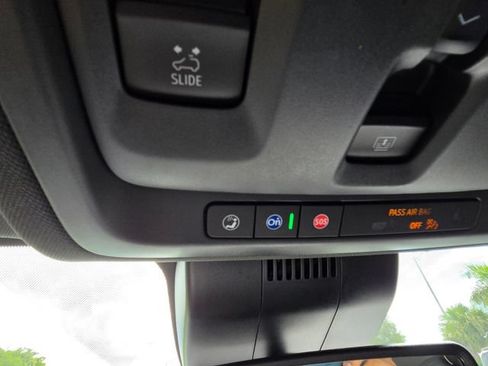 Used 2023 Chevrolet Suburban Premier RWD image 42