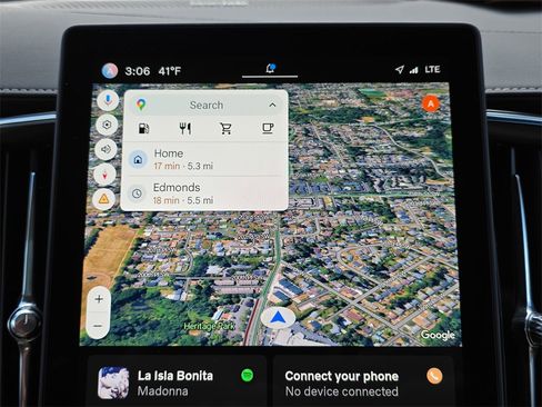 Used 2025 Volvo XC90 B6 Ultra w/ Protection Package Premier image 26
