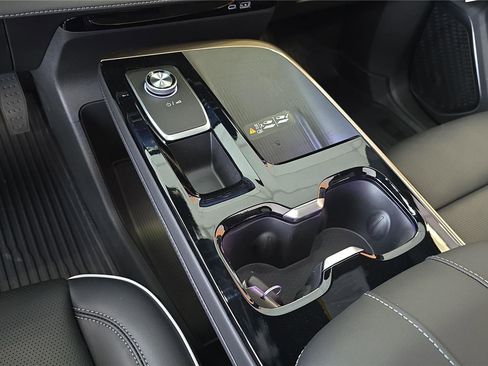 New 2026 Buick Enclave Avenir w/ Super Cruise Package image 21