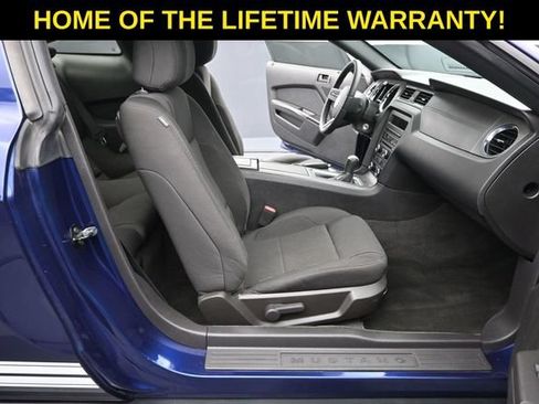 Used 2012 Ford Mustang Coupe RWD image 38