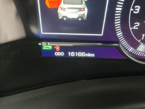 Used 2024 Toyota GR86 Premium image 17