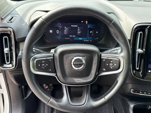 Used 2026 Volvo XC40 B5 Plus AWD/4WD image 24