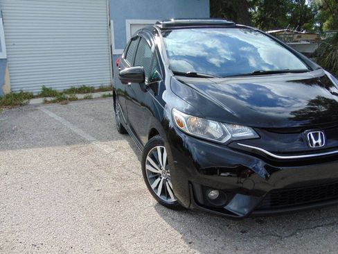 Used 2015 Honda Fit EX image 2
