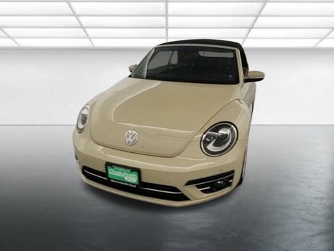 Used 2019 Volkswagen Beetle 2.0T Final Edition SEL image 3