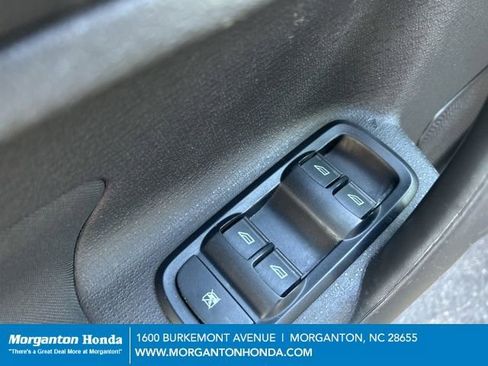 Used 2019 Ford Fiesta SE image 16