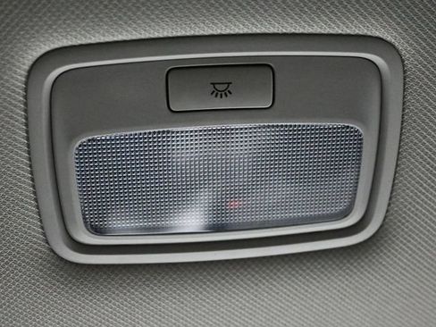 Used 2022 Hyundai Santa Fe SEL FWD image 19
