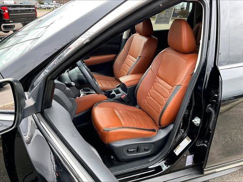 Certified 2019 Nissan Rogue SL w/ Premium Package image 10