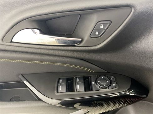 Used 2024 Chevrolet Trax LT image 26