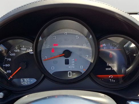 Used 2024 Porsche 718 Boxster S RWD image 19