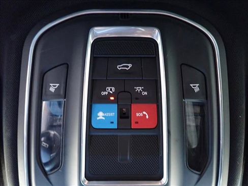 Used 2023 Jeep Grand Cherokee L Laredo AWD/4WD image 23