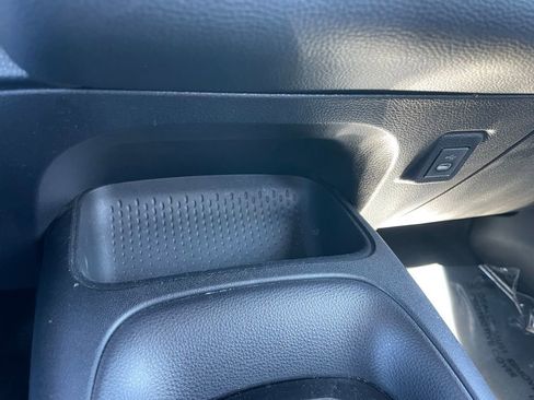 Used 2024 Toyota Corolla LE image 12