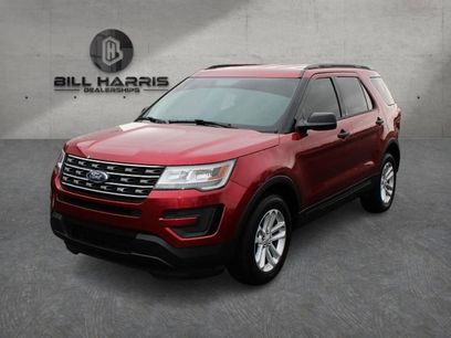 Used 2017 Ford Explorer FWD