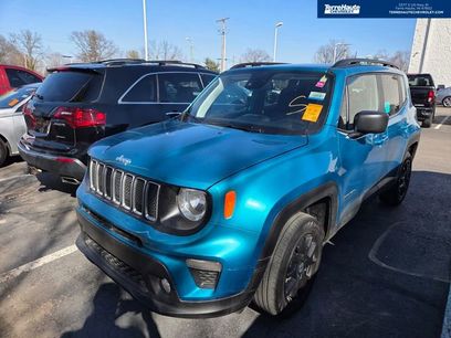 Used 2022 Jeep Renegade Latitude w/ Sun/Sound Group