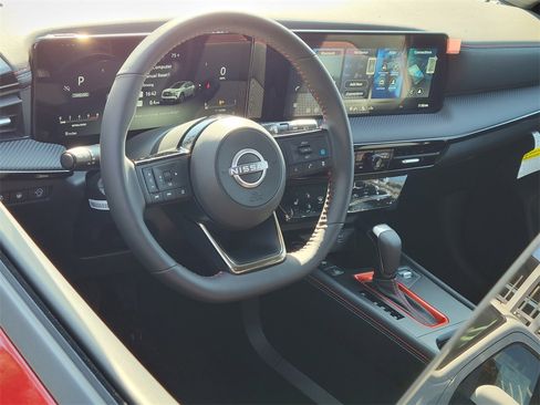 New 2026 Nissan Kicks SR w/ SR Premium Package image 4