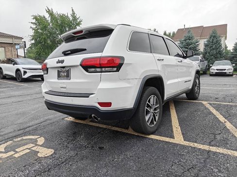 Used 2017 Jeep Grand Cherokee Limited AWD/4WD image 5