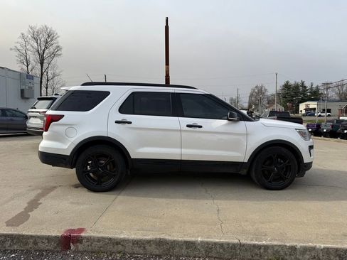 Used 2018 Ford Explorer Sport AWD/4WD image 5