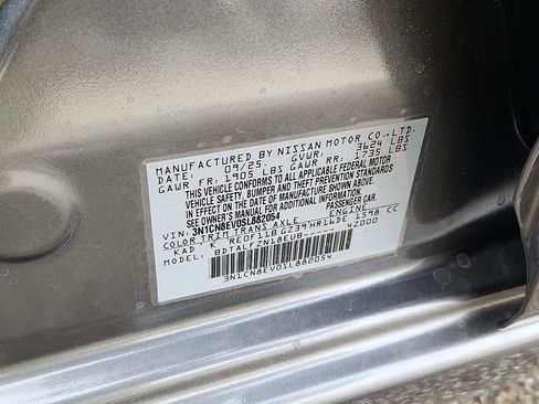 New 2025 Nissan Versa SV w/ Trunk Package FWD image 10