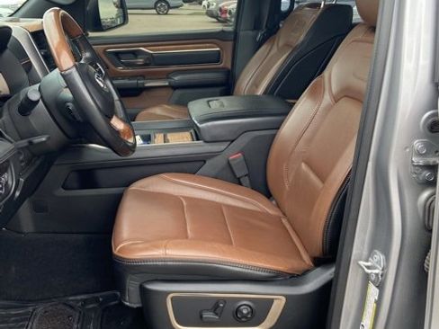 Used 2019 RAM 1500 Limited image 5