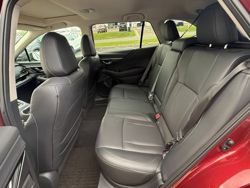 Used 2024 Subaru Outback Limited image 13