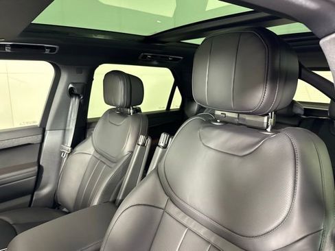 New 2026 Land Rover Range Rover Sport Dynamic SE AWD/4WD image 14