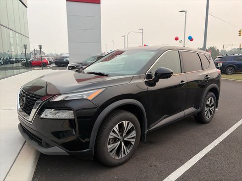 Used 2021 Nissan Rogue SV AWD/4WD image 1