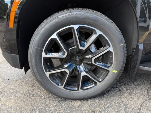 New 2026 Chevrolet Tahoe RST w/ Sun And Tow Package AWD/4WD image 63