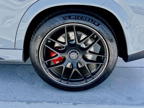 New 2026 Mercedes-Benz GLE 63 AMG S image 15