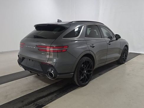 Used 2022 Genesis GV70 3.5T Sport w/ Sport Prestige Package AWD/4WD image 2