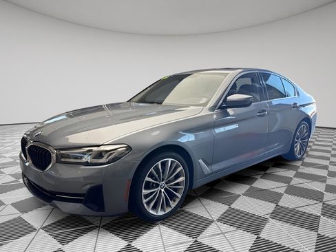 Used 2021 BMW 530i xDrive 530i xDrive w/ Premium Package image 1