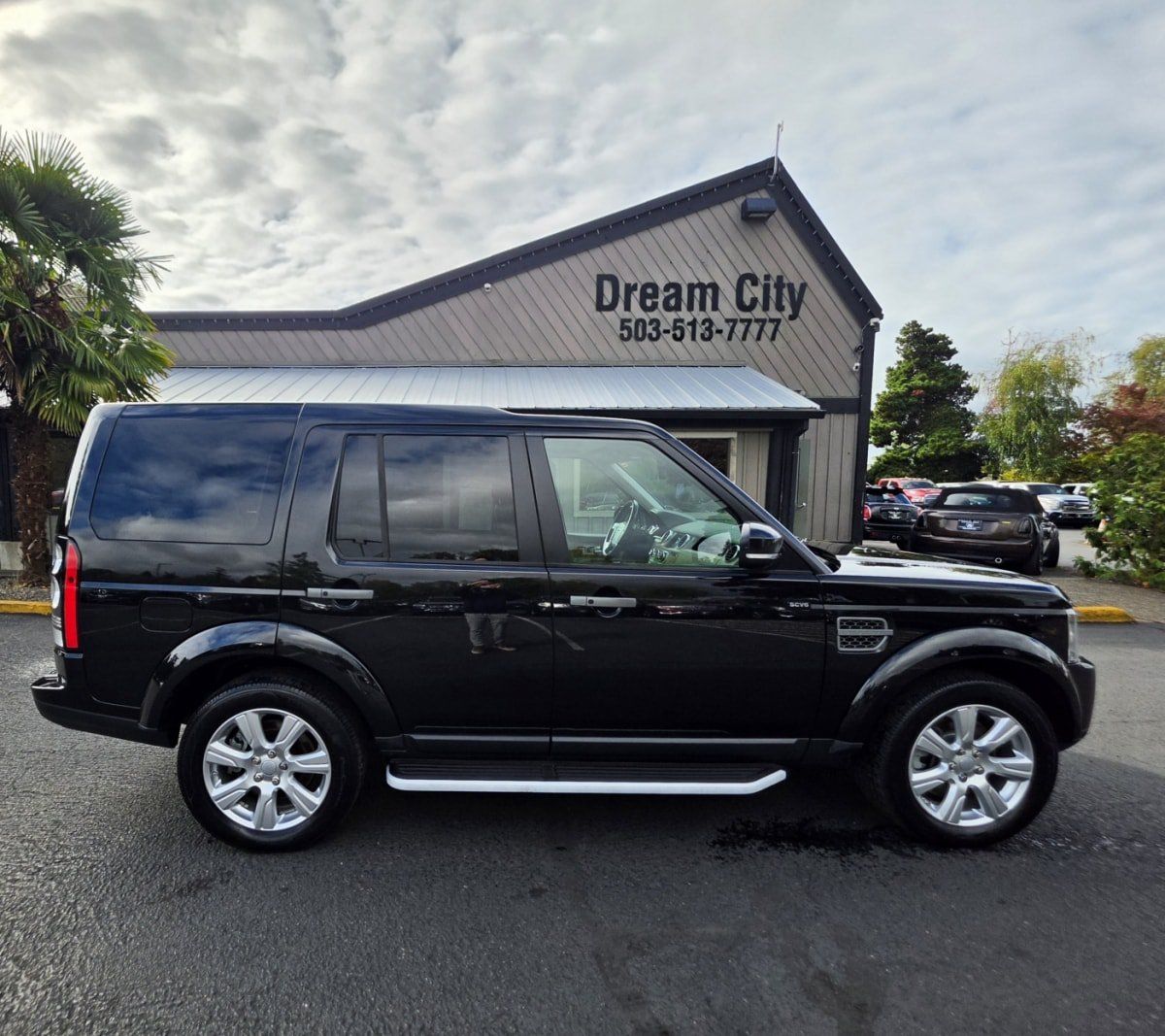 Used 2016 Land Rover LR4 HSE Silver Edition AWD/4WD image 6
