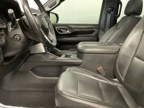 Used 2021 Chevrolet Tahoe Z71 w/ Z71 Signature Package AWD/4WD image 14