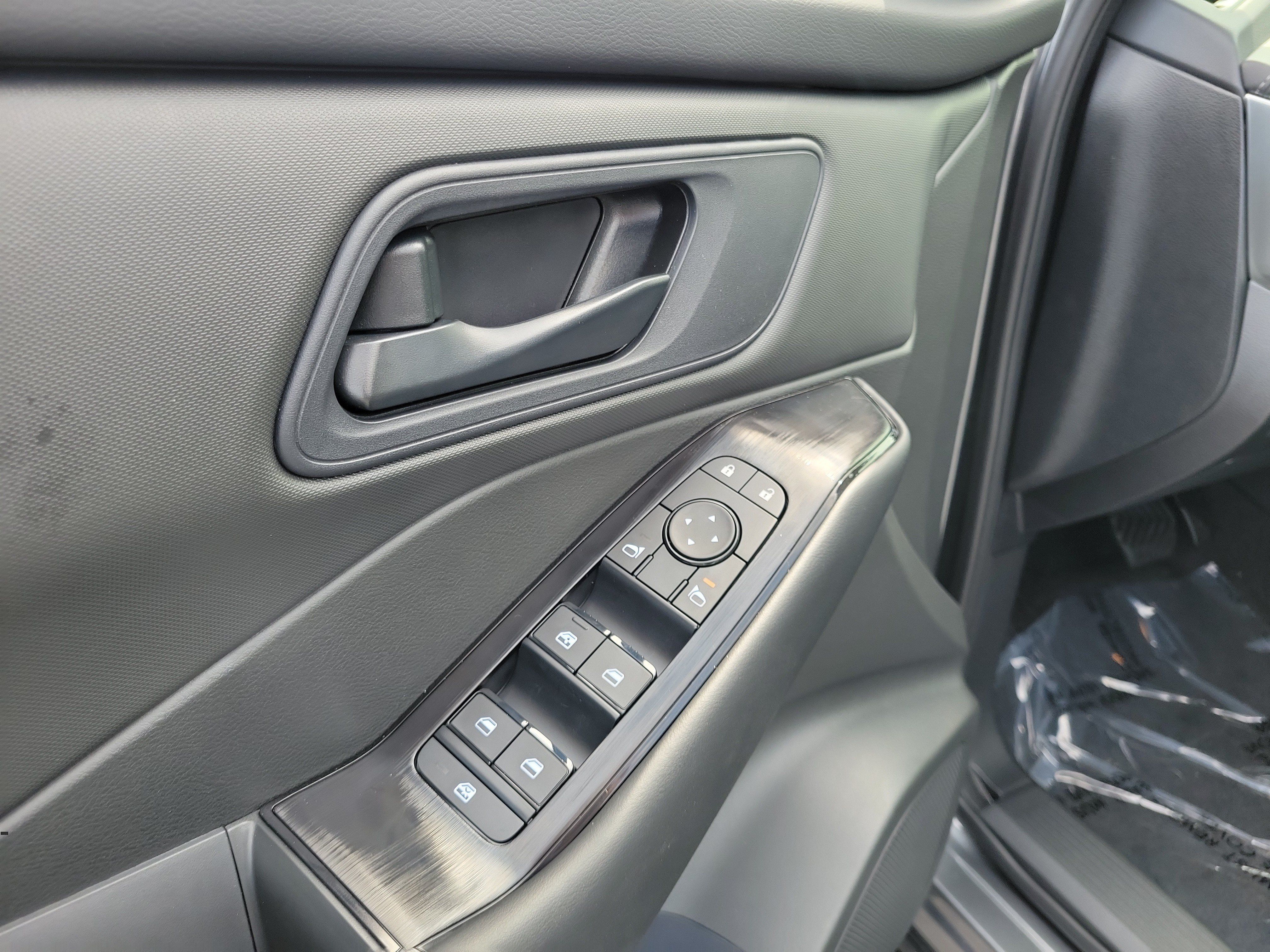 New 2026 Nissan Rogue S FWD image 18